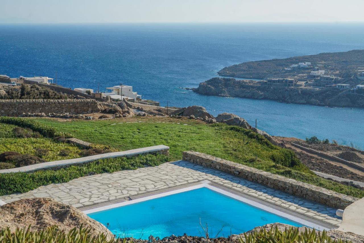 Super 2 Super Paradise Beach (Mykonos)